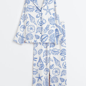 Women's Seashells And Coastal Treasures Seaside Ocean Shell Long Sleeve Satin Pajama Set