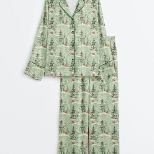 Womenâ€™s Vintage Christmas Holiday Green Snow Antique Long Sleeve Satin Pajama Set
