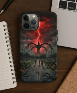 Shadow Giant in the Red Sky &ndash; Horror Landscape Phone Case