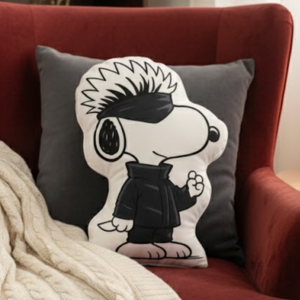 Alternative view of Jujutsu Kaisen X Snoopy Pillow, Valentine'S Day Pillow