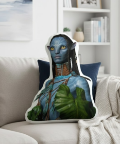 Alternative view of Neytiri Characters Avatar 3 Pillow