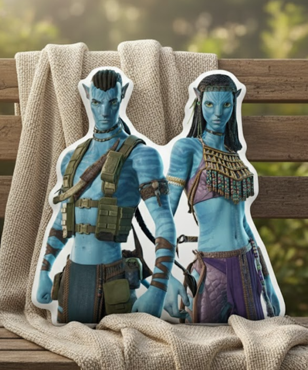 Alternative view of Jake Sully And Neytiri Avatar Movie Pillow, Characters Avatar 3 Pillow