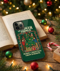 Alternative view of Stranger Things Christmas Phone Case - "Merry Christmas From Hawkins" Green Cover