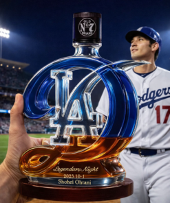 Alternative view of The “Legendary Night” LA Decanter Whiskey Bottles