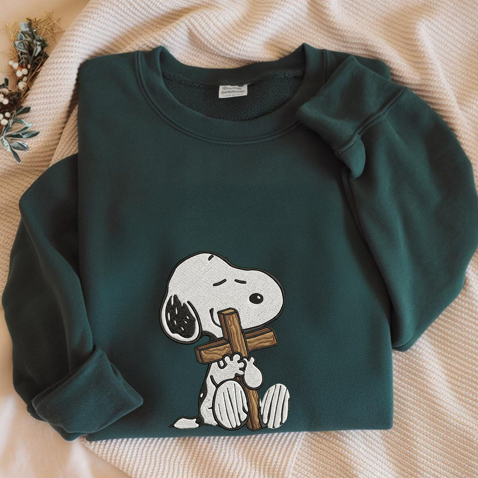 Snoopy Holding Cross Embroidery Hoodie/ Sweatshirt/ Shirt