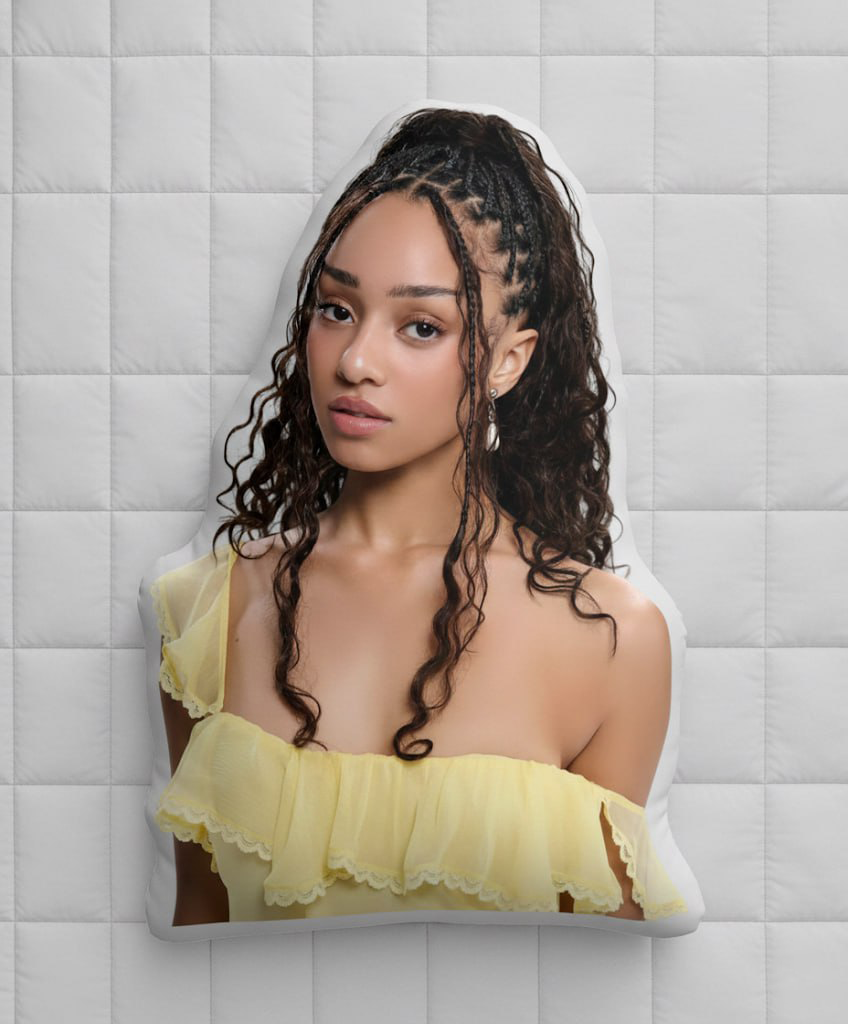 Manon Bannerman KATSEYE Pillow, Katseye All Characters Pillow