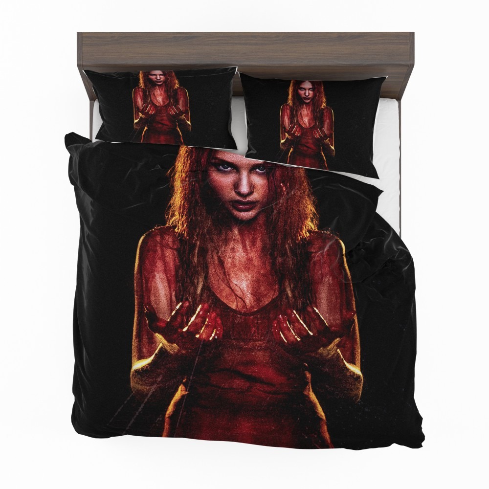 Alternative view of Carrie White In Carrie Movie Chloe Grace Moretz Bedding Set - Custom Bedding Set