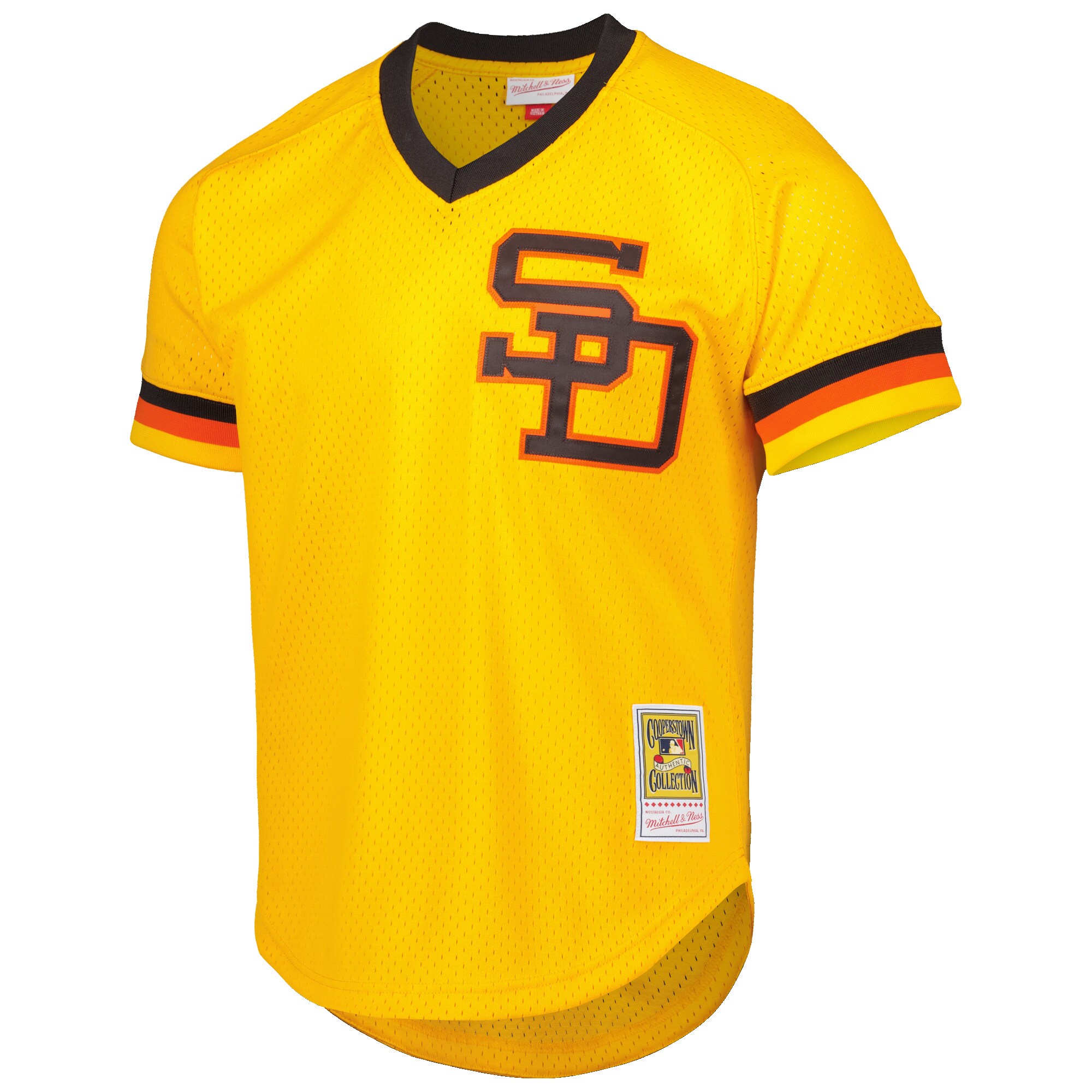 Alternative view of Dave Winfield San Diego Padres Mitchell & Ness Cooperstown Collection Mesh Batting Practice Baseball Jersey - Gold