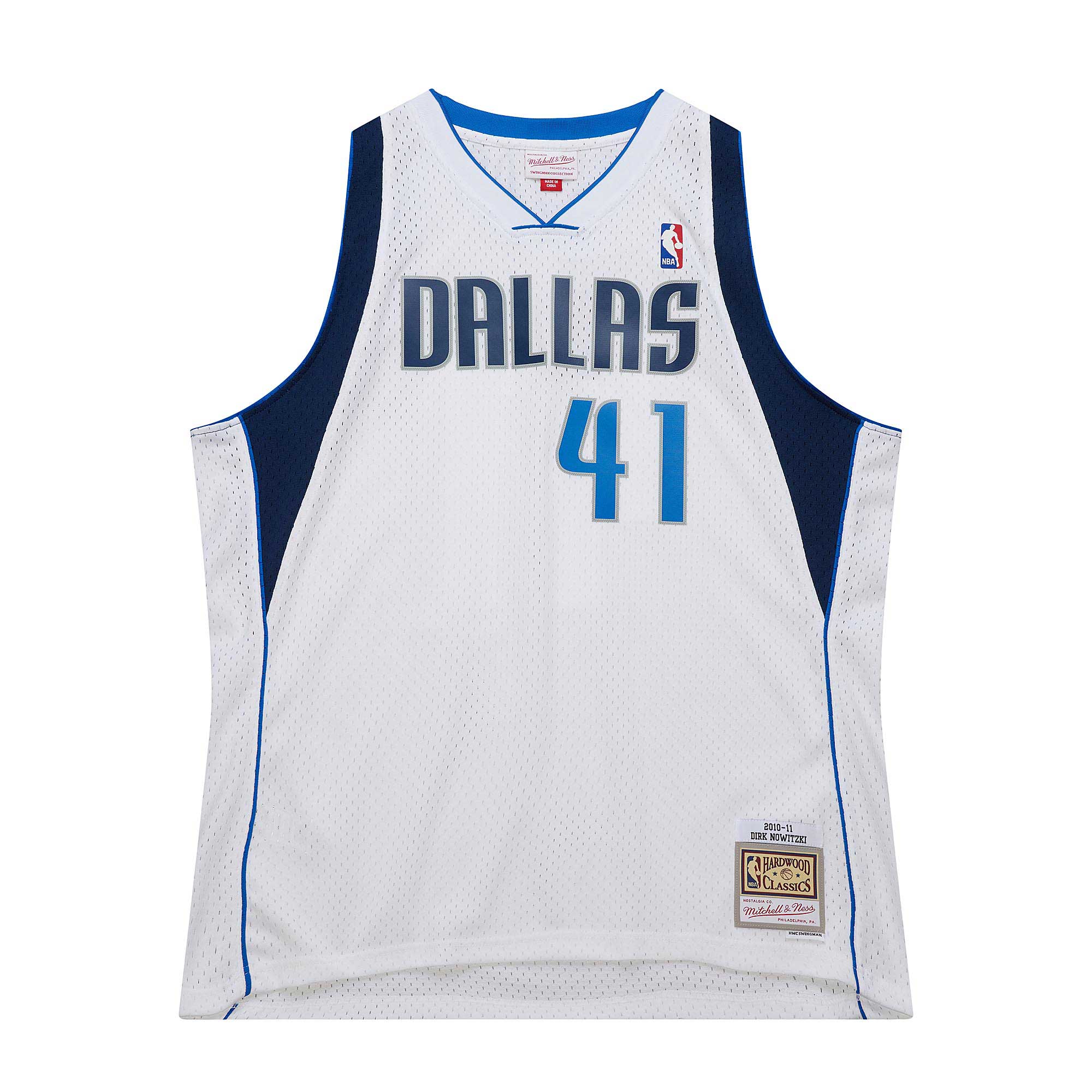 Alternative view of Dirk Nowitzki Dallas Mavericks Mitchell & Ness 2010/11 Hardwood Classics Swingman Basketball Jersey - White