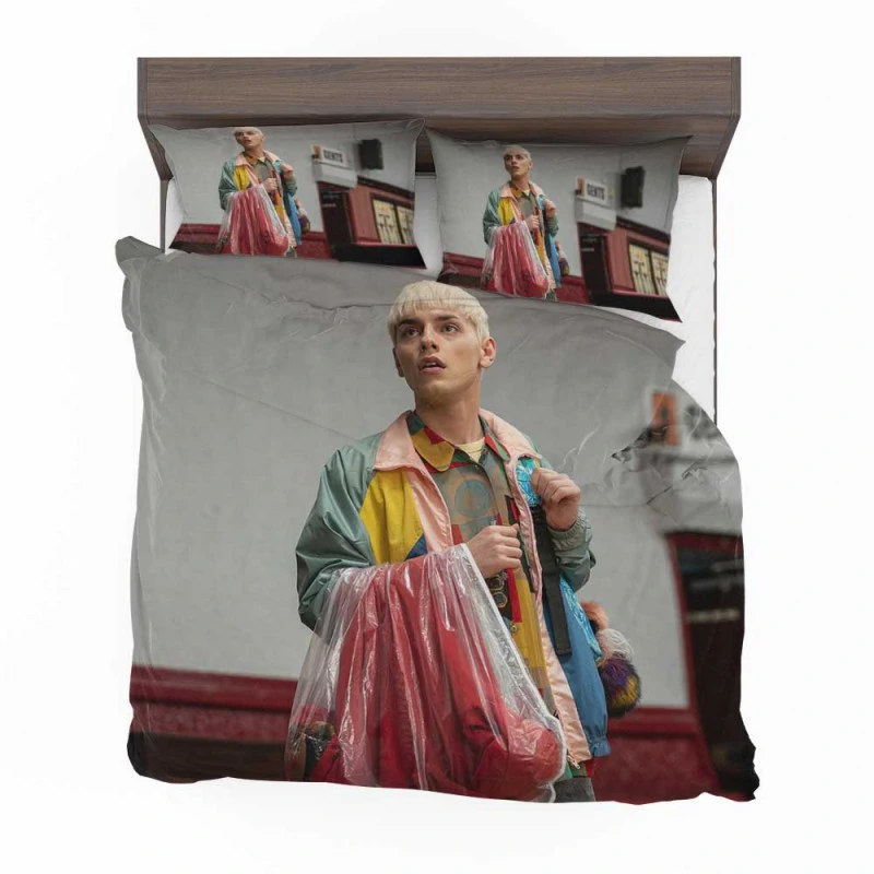 Alternative view of Everybodys Talking About Jamie Movie Jamie New Bedding Set - Custom Bedding Set