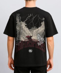 Alternative view of 'Moses Parting the Red Sea' Oversized T-Shirt