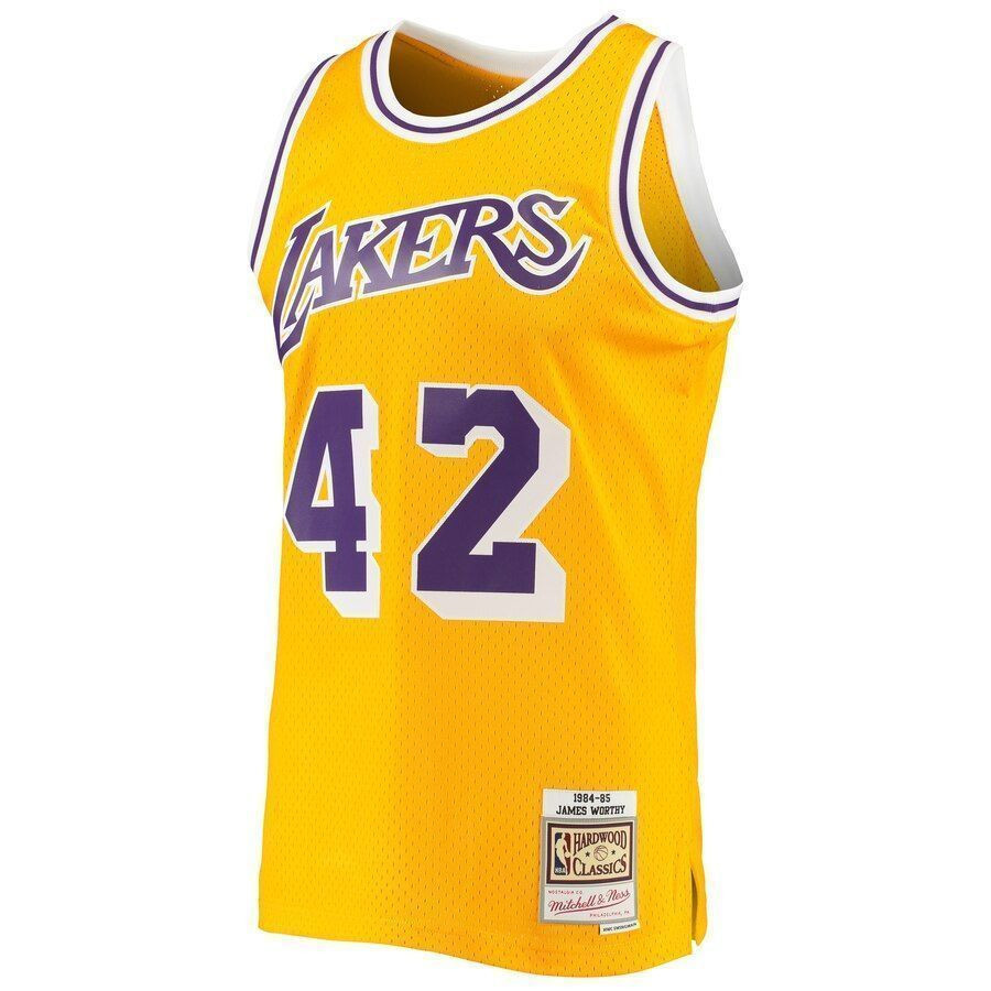 Alternative view of James Worthy Los Angeles Lakers Mitchell & Ness 1984-85 Hardwood Classics Swingman Basketball Jersey - Gold - JS244 