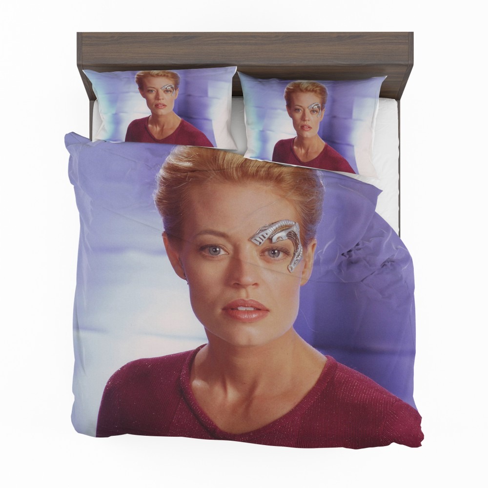 Alternative view of Jeri Ryan In Star Trek Voyager TV Show Bedding Set - Custom Bedding Set