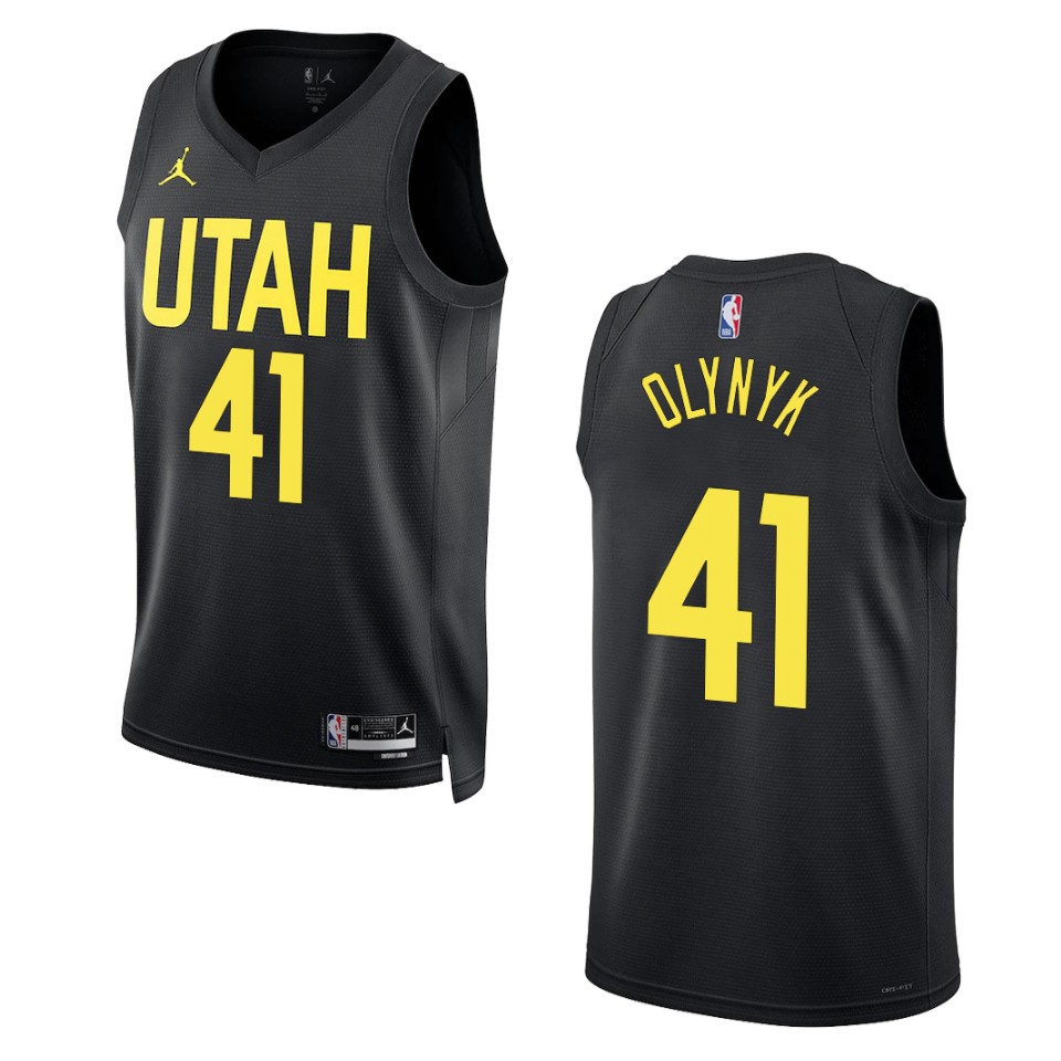 Kelly Olynyk Black Statement Edition 2022-23 Utah Jazz Swingman Basketball Jersey