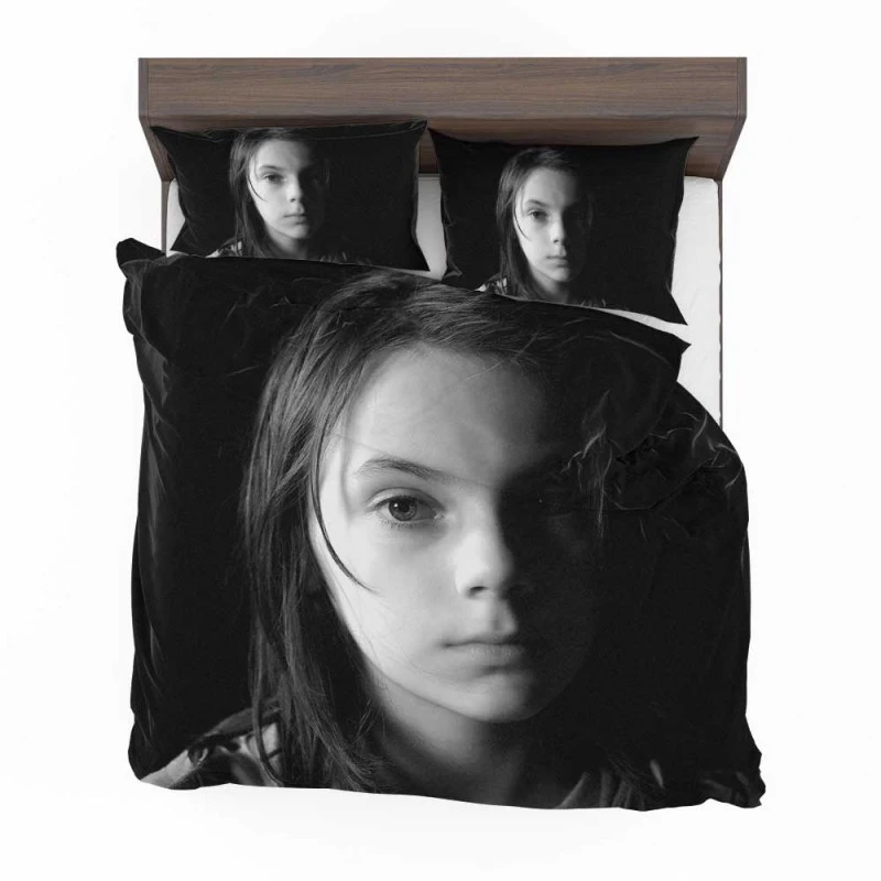 Alternative view of Logan Movie X-23 Dafne Keen Laura Kinney Bedding Set - Custom Bedding Set