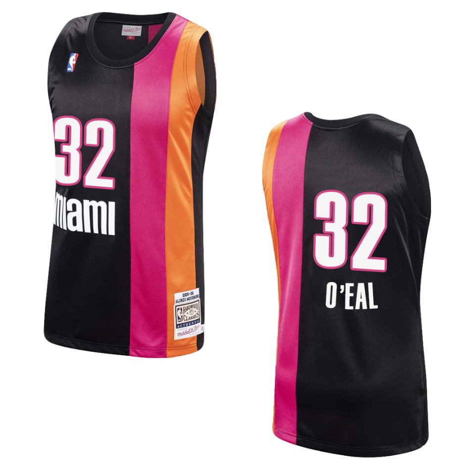 Men's Miami Heat #32 Shaquille O'neal Hardwood Classics Swingman Basketball Jersey - Black