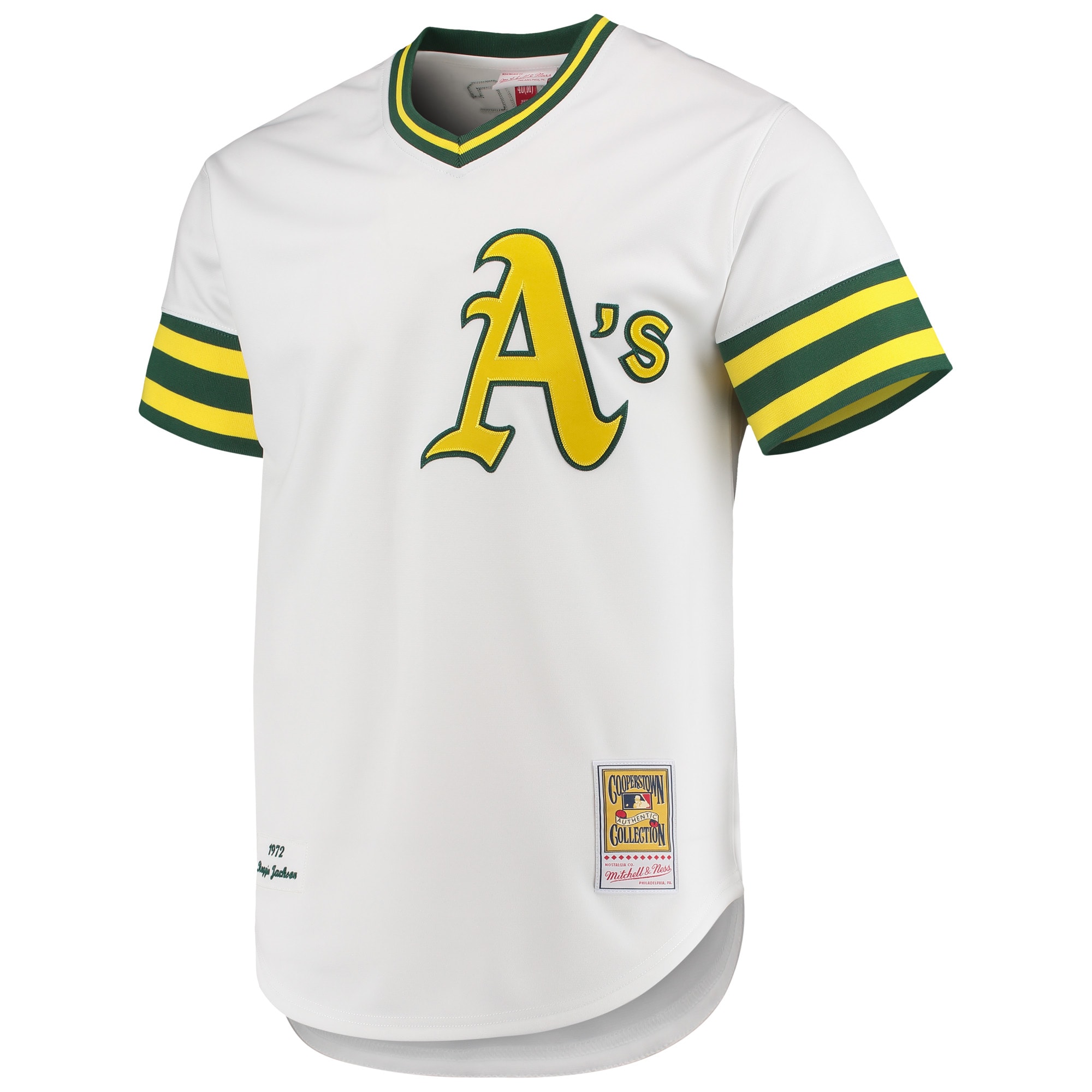 Alternative view of Reggie Jackson Oakland Athletics Mitchell & Ness 1972 Cooperstown Collection Authentic Baseball Jersey - White