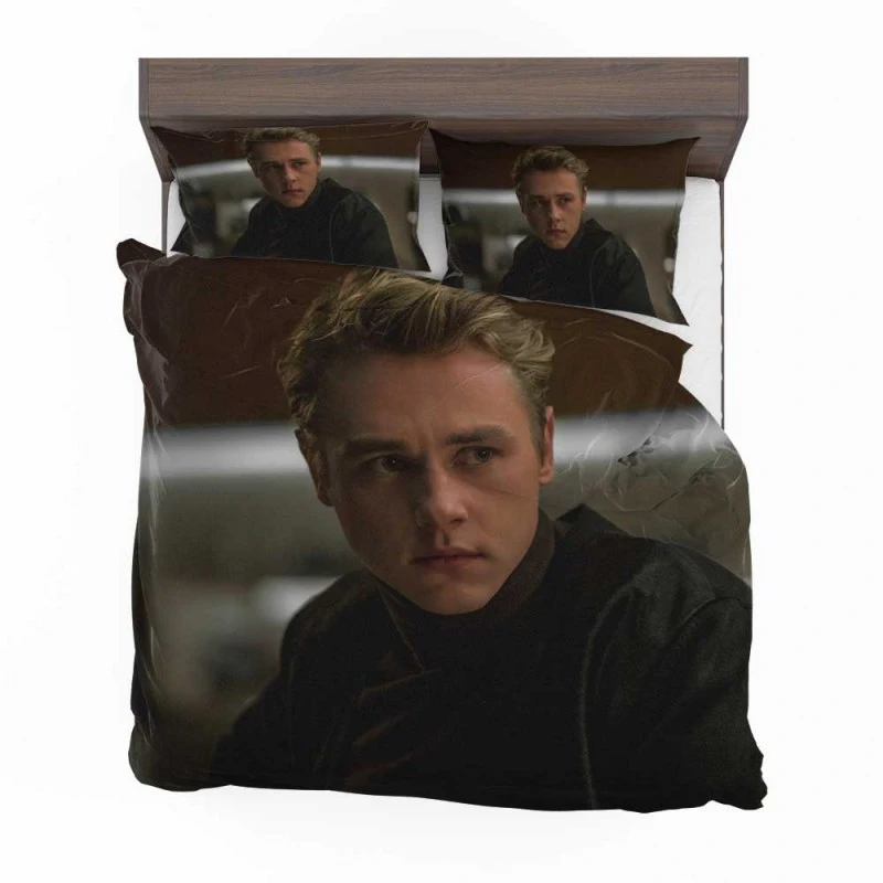 Alternative view of The Voyeurs Movie Ben Hardy Bedding Set - Custom Bedding Set