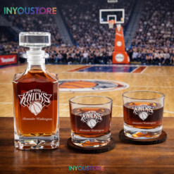 Men's New York Knicks NBA Custom Engraved Whiskey Decanter Gift Set Glassware Clear One Size