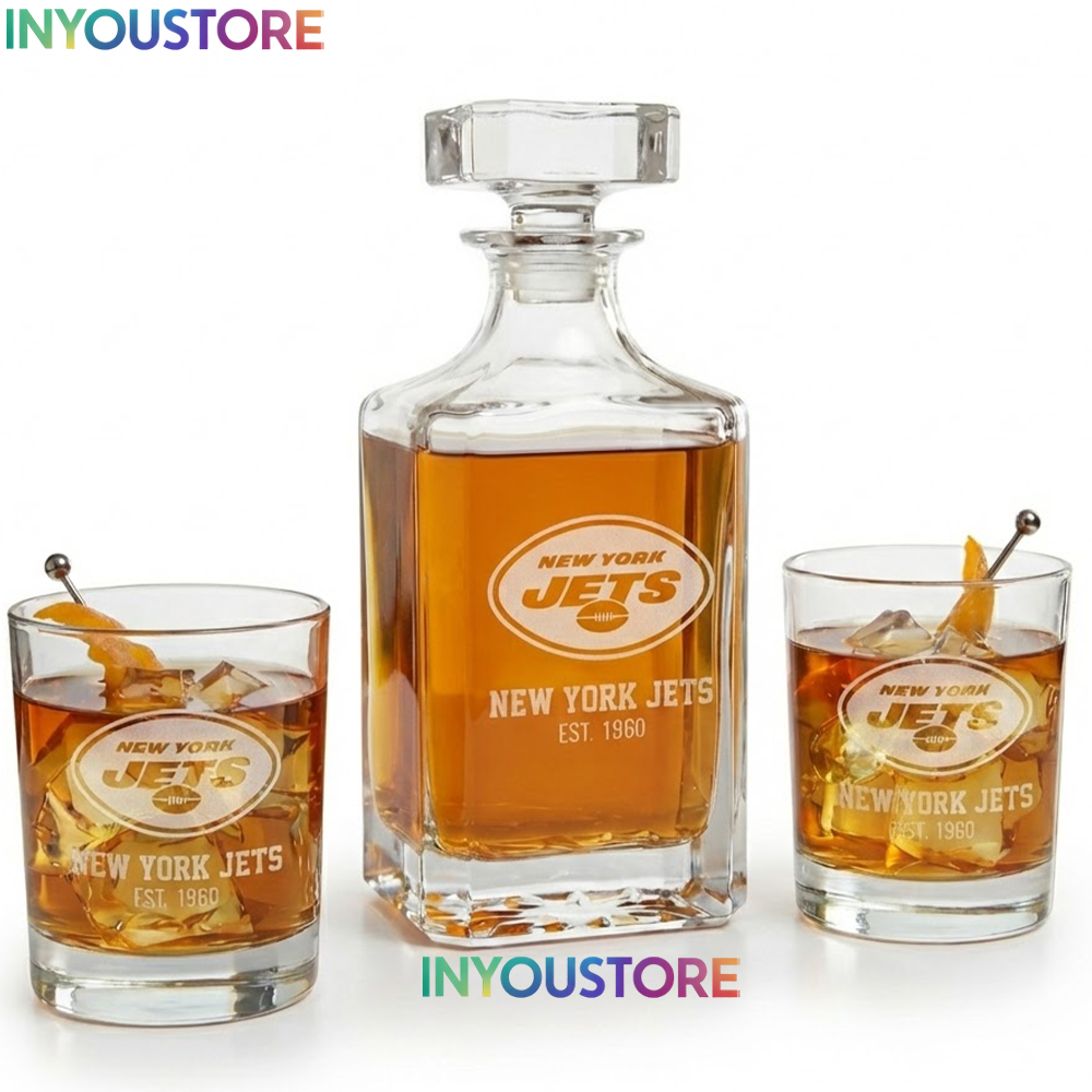 New York Jets Custom Decanter Set with 2 Whiskey Glasses Etched Glassware Kit Est. 1960 NFL Fan Gift - Image 3