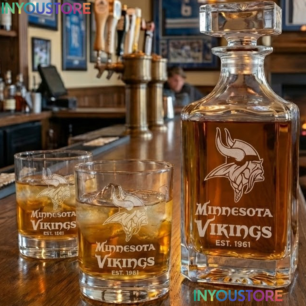 Minnesota Vikings Custom Decanter Set with 2 Whiskey Glasses Etched Glassware Kit Est. 1961 NFL Fan Gift - Image 3