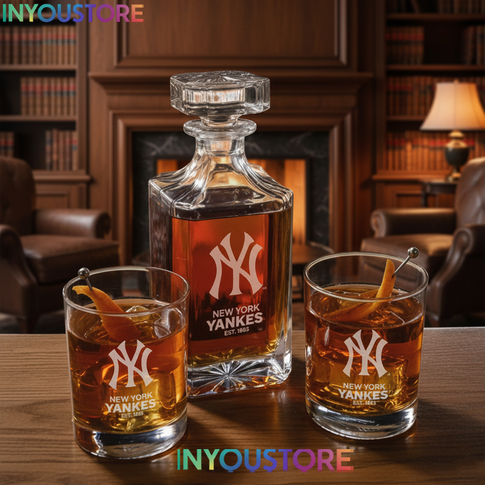 New York Yankees Custom Decanter Set with 2 Whiskey Glasses Logo Glassware Kit Est. 1903 MLB Fan Gift - Image 3