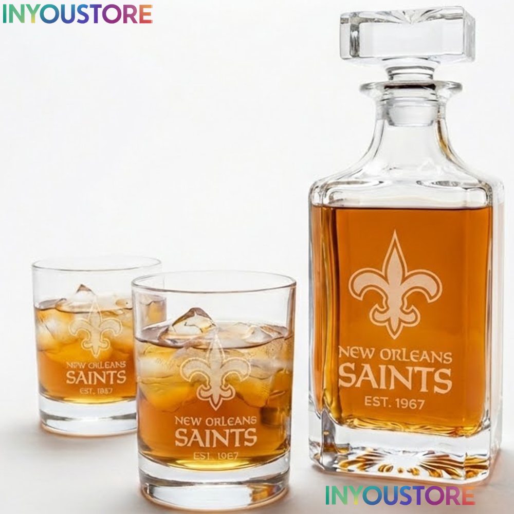 New Orleans Saints Custom Decanter Set with 2 Whiskey Glasses Etched Glassware Kit Est. 1967 NFL Fan Gift - Image 4
